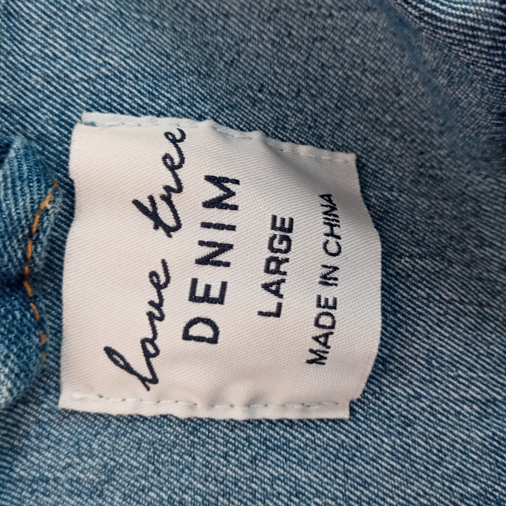Love Tree Denim Distressed Jean Jacket Large - Picture 4 of 8